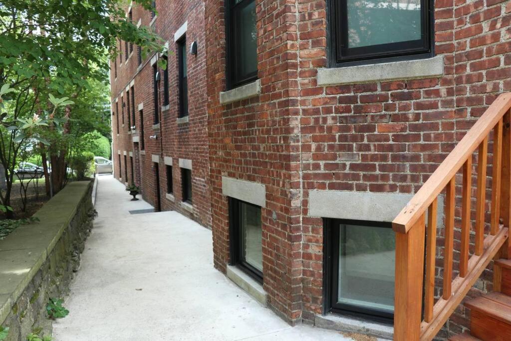 Newly Renovated 2Bed, 2Bath Private Apartment, Minutes From Boston. Brookline Exterior photo